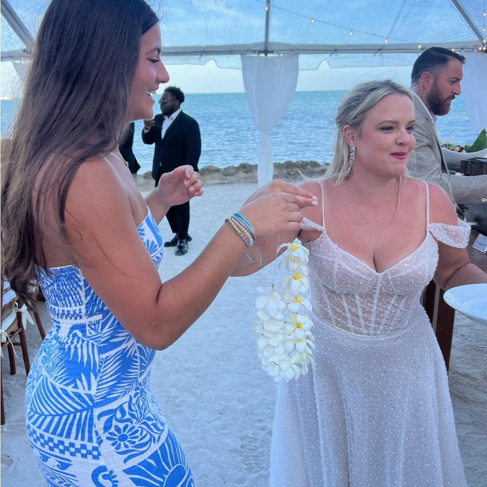 Jolie White Wedding Dress